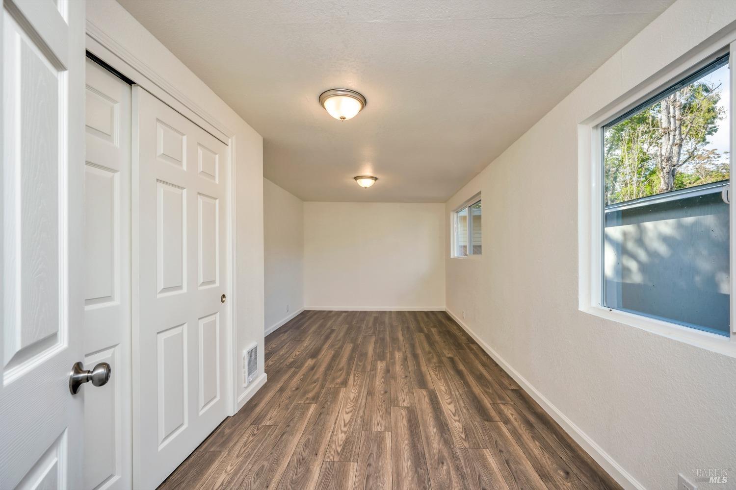 Detail Gallery Image 14 of 27 For 6340 E Highway 20 Unkn, Lucerne,  CA 95458 - 2 Beds | 1 Baths