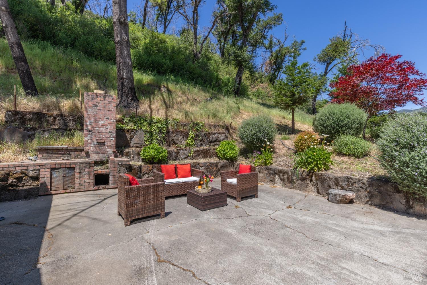 Detail Gallery Image 4 of 43 For 1405 Soda Canyon Rd, Napa,  CA 94558 - 2 Beds | 2 Baths