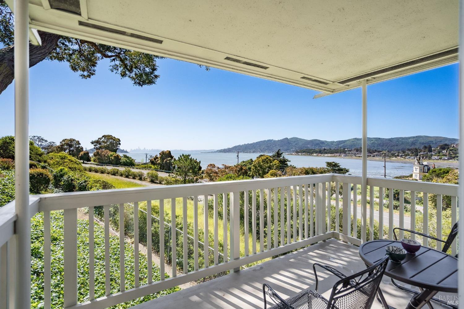 Detail Gallery Image 27 of 39 For 35 Andrew Dr #140,  Tiburon,  CA 94920 - 3 Beds | 2 Baths