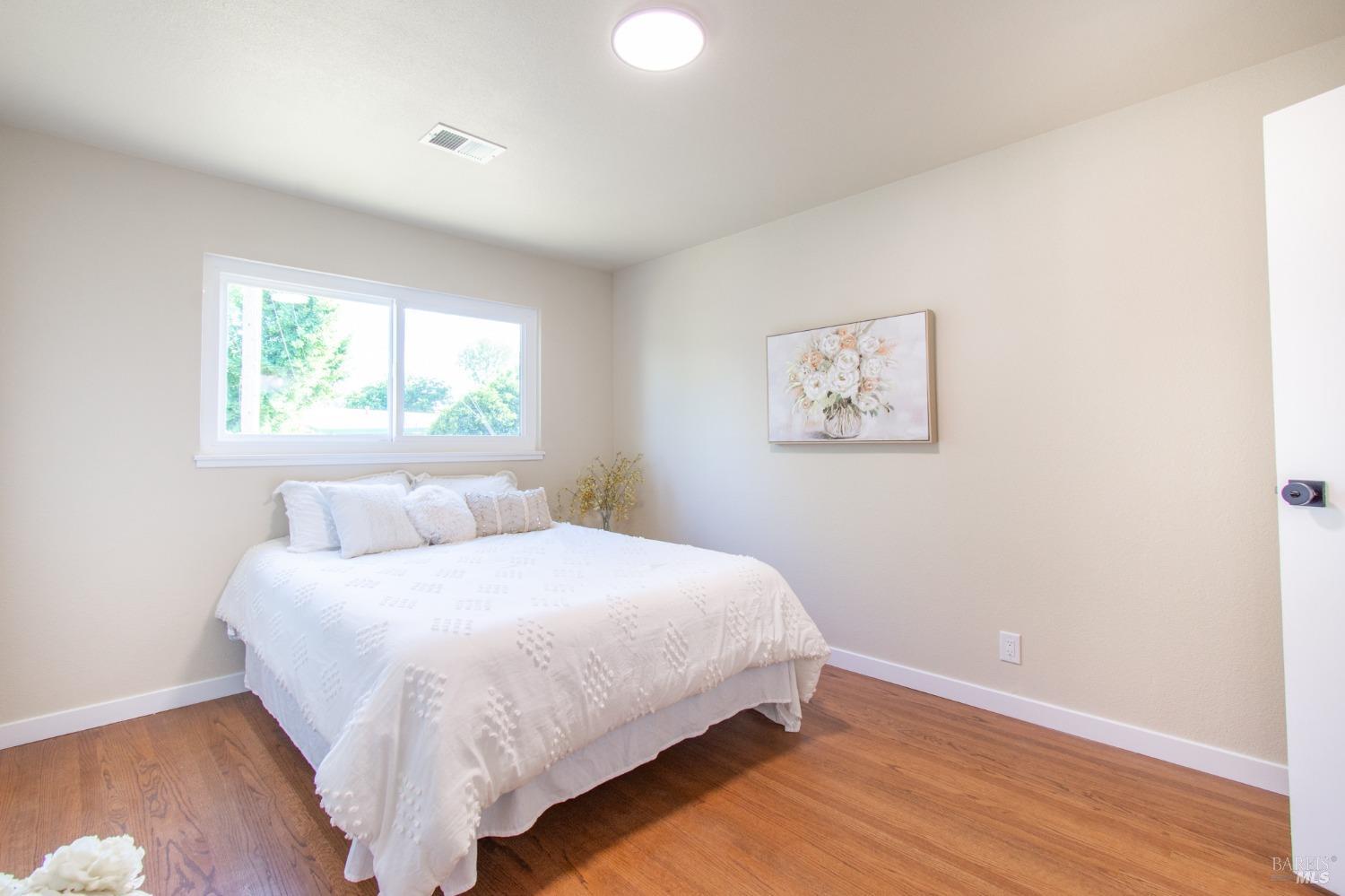 Detail Gallery Image 25 of 37 For 129 E Hemlock St, Vacaville,  CA 95688 - 3 Beds | 2 Baths
