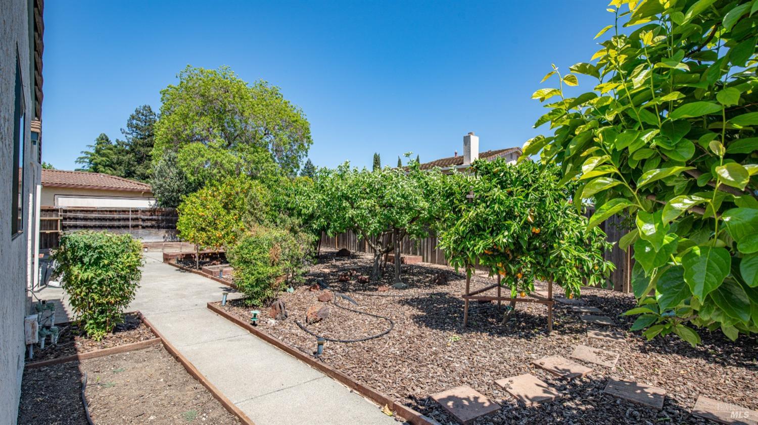Detail Gallery Image 31 of 35 For 3140 Clydesdale Way, Fairfield,  CA 94533 - 3 Beds | 2 Baths