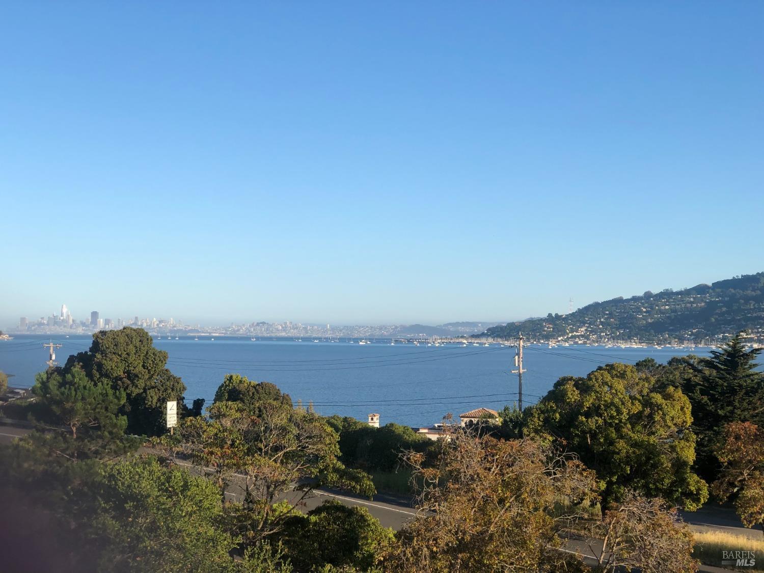 Detail Gallery Image 37 of 39 For 35 Andrew Dr #140,  Tiburon,  CA 94920 - 3 Beds | 2 Baths