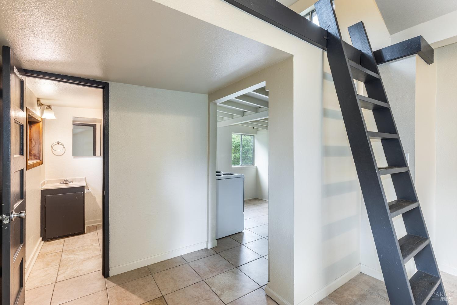Detail Gallery Image 25 of 30 For 8090 Park Ave, Forestville,  CA 95436 - 3 Beds | 2/1 Baths