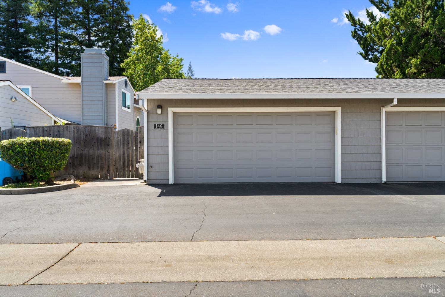 Detail Gallery Image 42 of 46 For 146 Village Ct, Vacaville,  CA 95687 - 2 Beds | 2 Baths