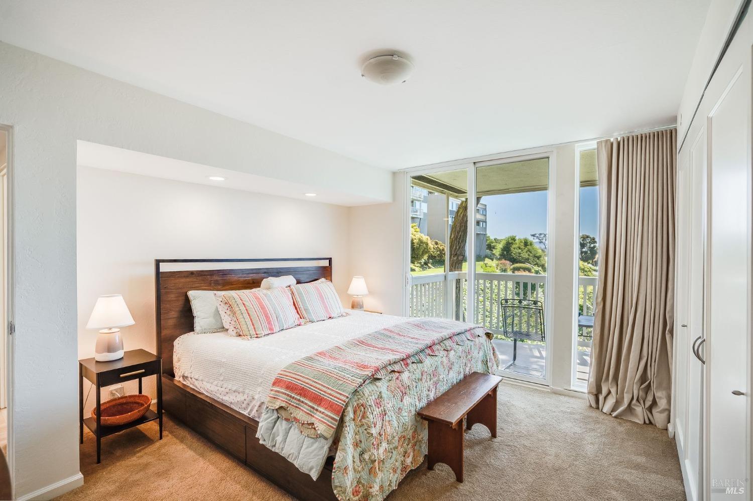 Detail Gallery Image 26 of 39 For 35 Andrew Dr #140,  Tiburon,  CA 94920 - 3 Beds | 2 Baths