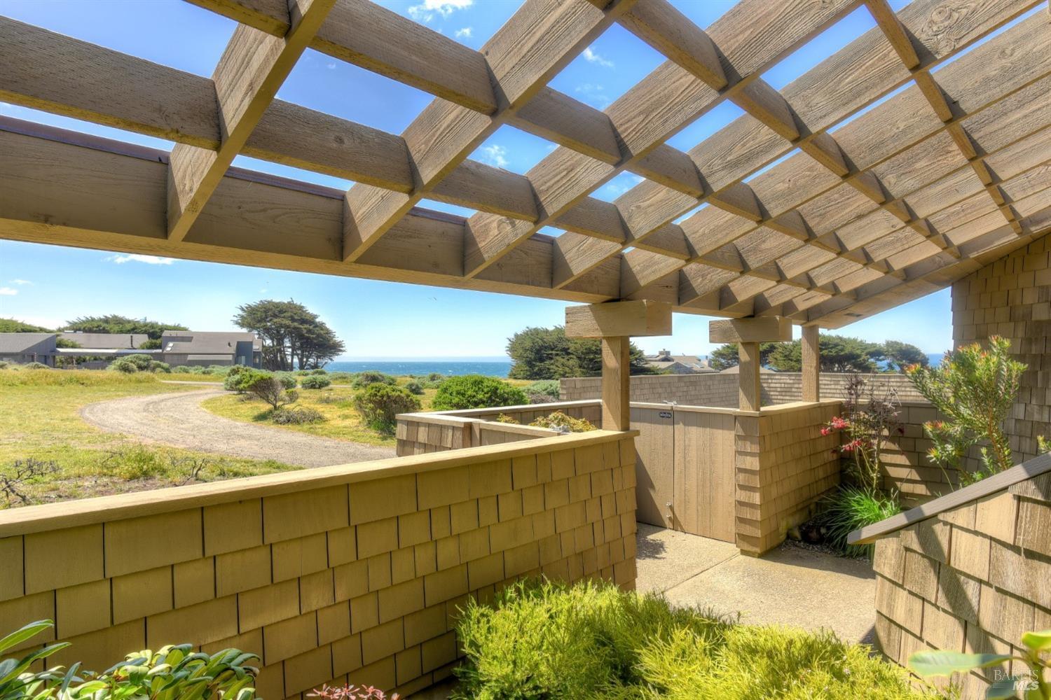 Detail Gallery Image 25 of 39 For 36920 Green Cove Unkn, The Sea Ranch,  CA 95497 - 3 Beds | 2/1 Baths