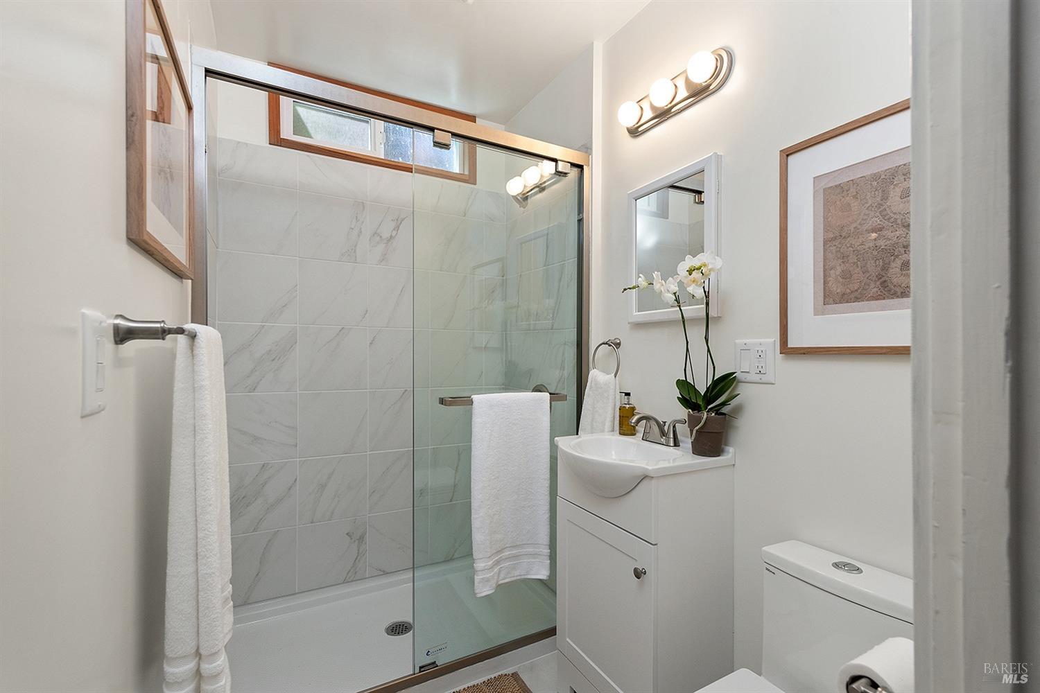 Detail Gallery Image 18 of 32 For 21919 Russian River Ave, Monte Rio,  CA 95462 - 2 Beds | 1 Baths
