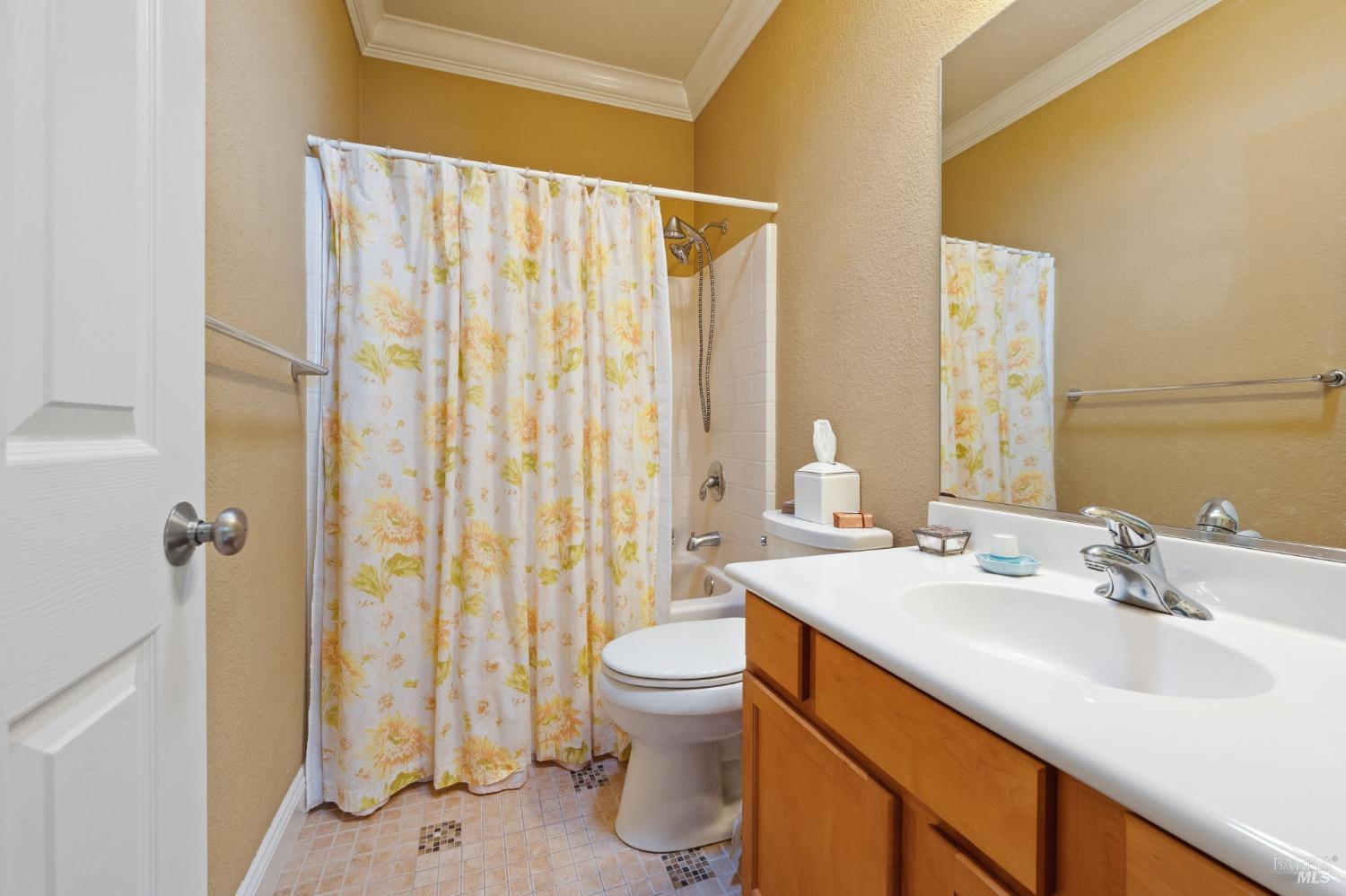 Detail Gallery Image 16 of 27 For 489 S Foothill Blvd, Cloverdale,  CA 95425 - 4 Beds | 2 Baths