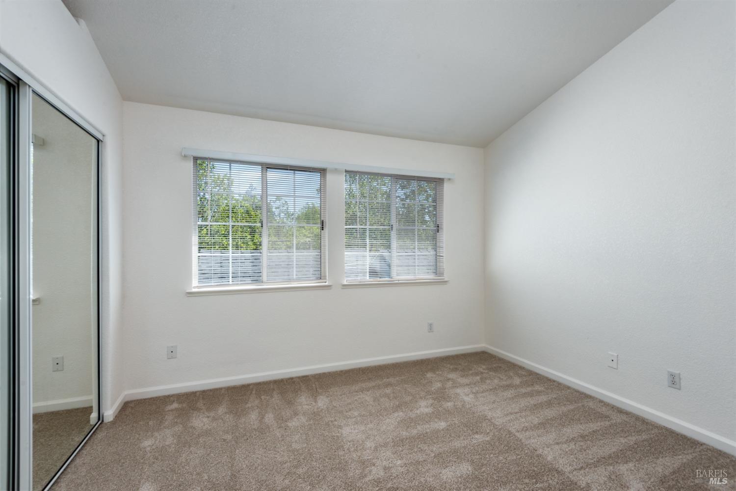 Detail Gallery Image 17 of 31 For 1257 Eardley Ave, Santa Rosa,  CA 95401 - 2 Beds | 1/1 Baths