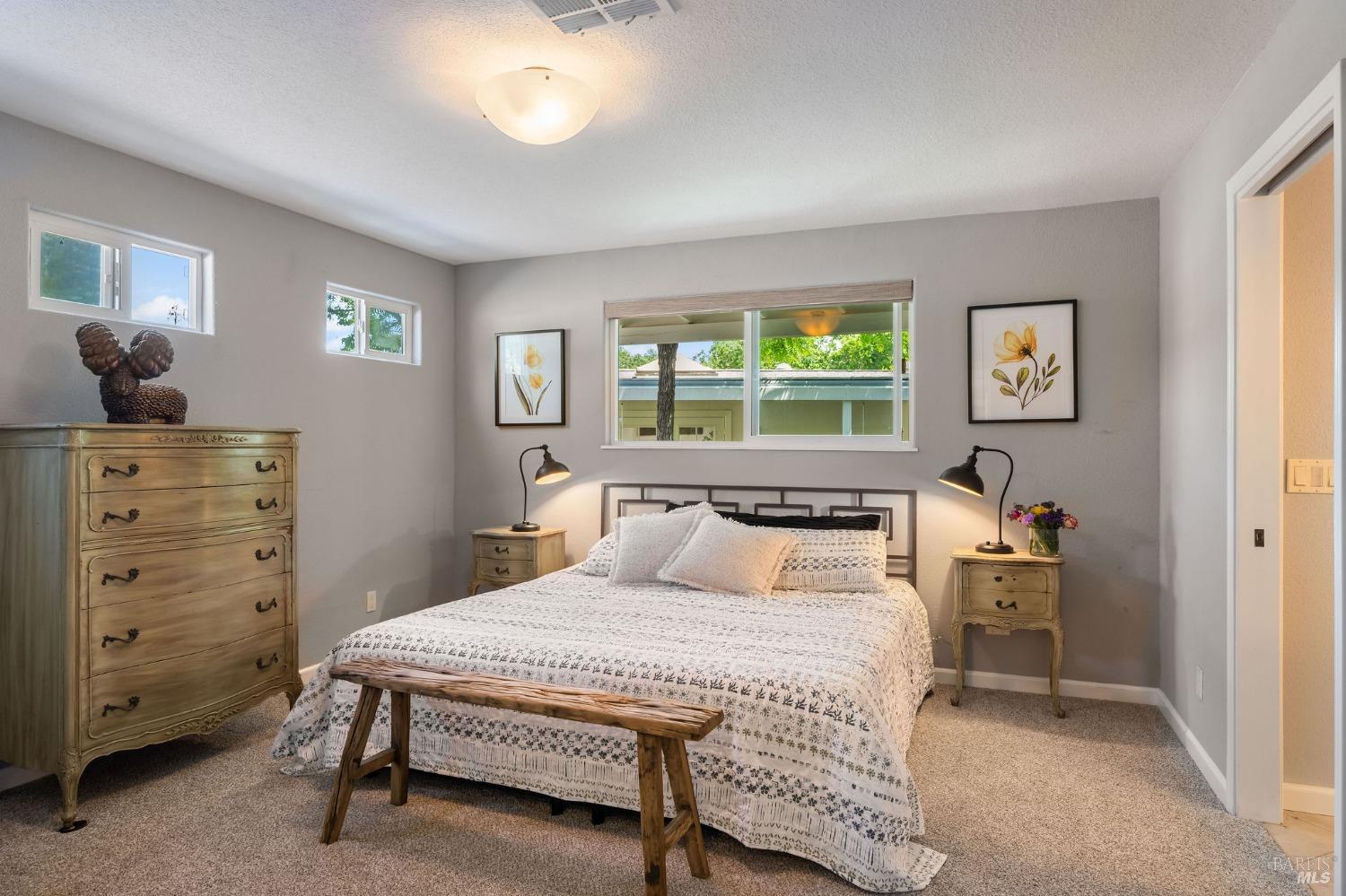 Detail Gallery Image 21 of 37 For 21 Los Robles Ct, Saint Helena,  CA 94574 - 2 Beds | 2 Baths