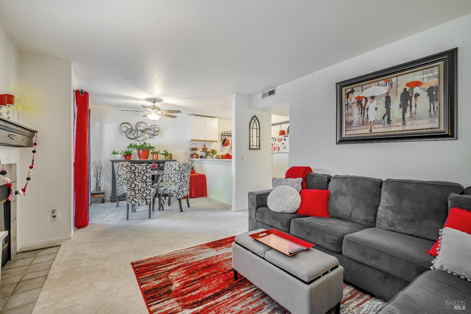 Detail Gallery Image 5 of 19 For 481 Mission Blvd #39,  Santa Rosa,  CA 95409 - 2 Beds | 2 Baths