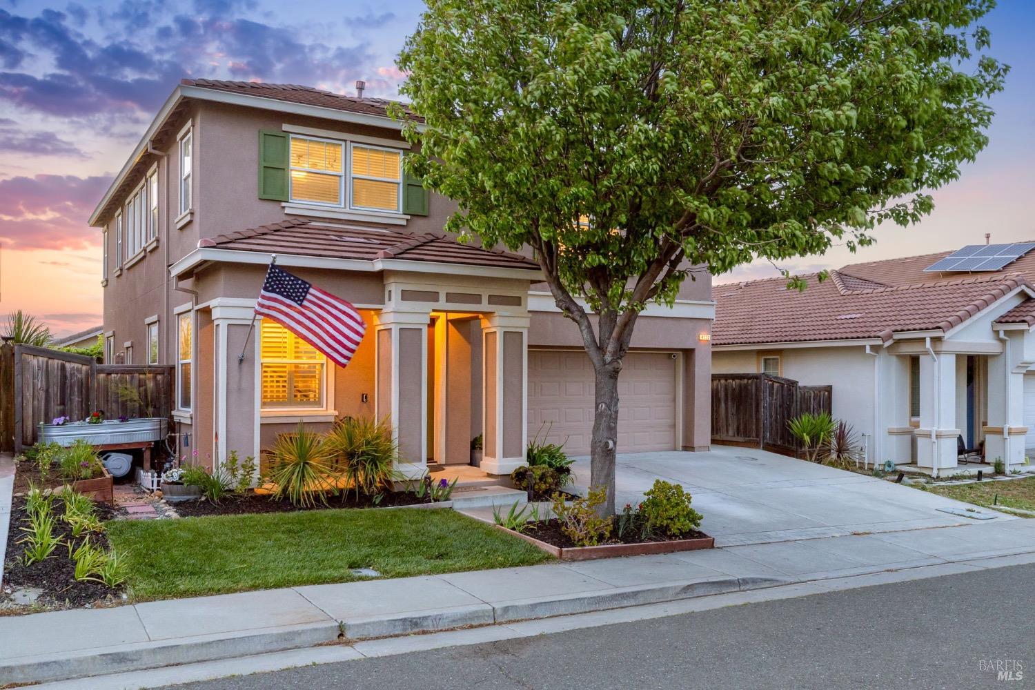 Detail Gallery Image 1 of 52 For 4532 Crimson Clover Dr, Fairfield,  CA 94534 - 4 Beds | 2/1 Baths