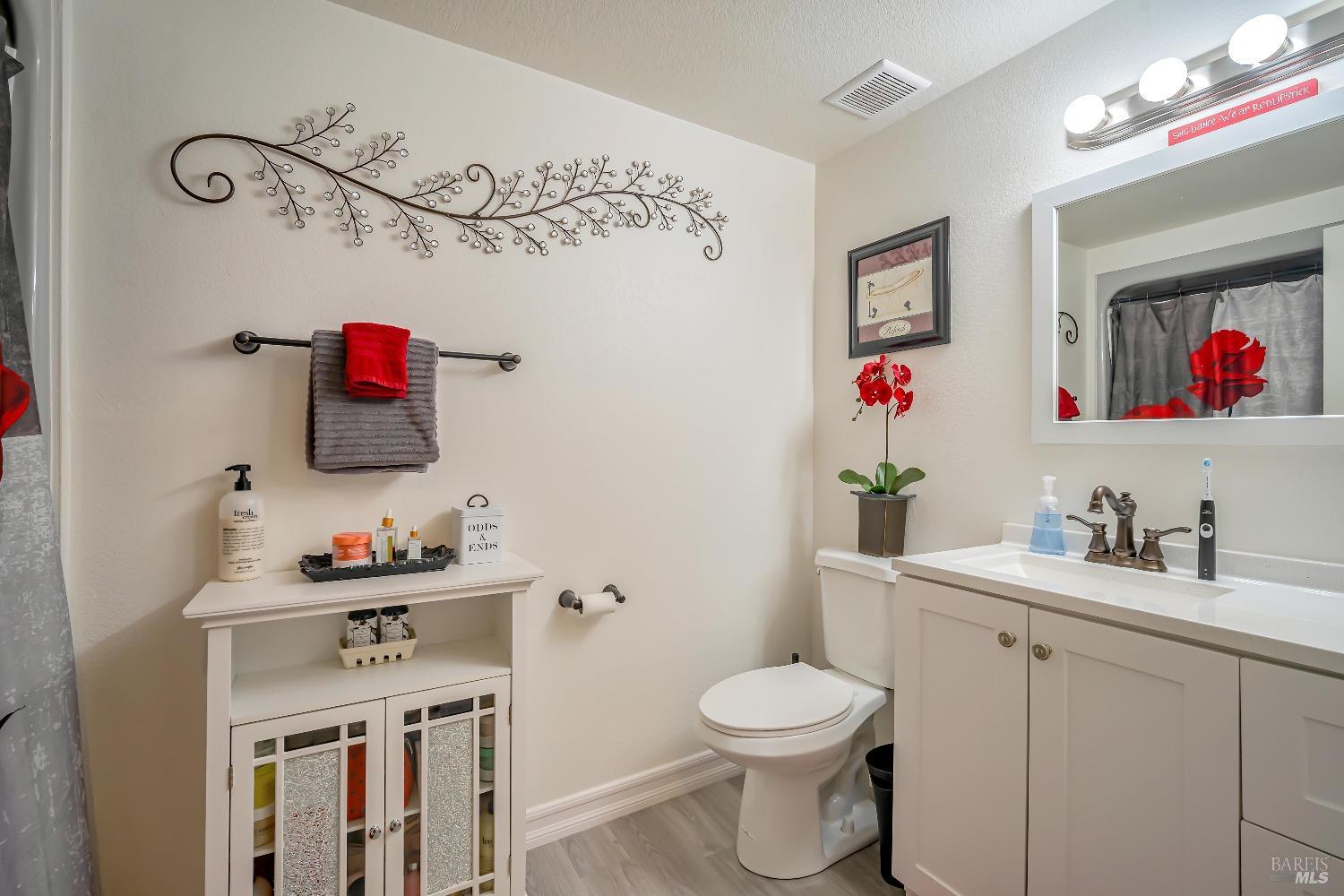 Detail Gallery Image 14 of 19 For 481 Mission Blvd #39,  Santa Rosa,  CA 95409 - 2 Beds | 2 Baths