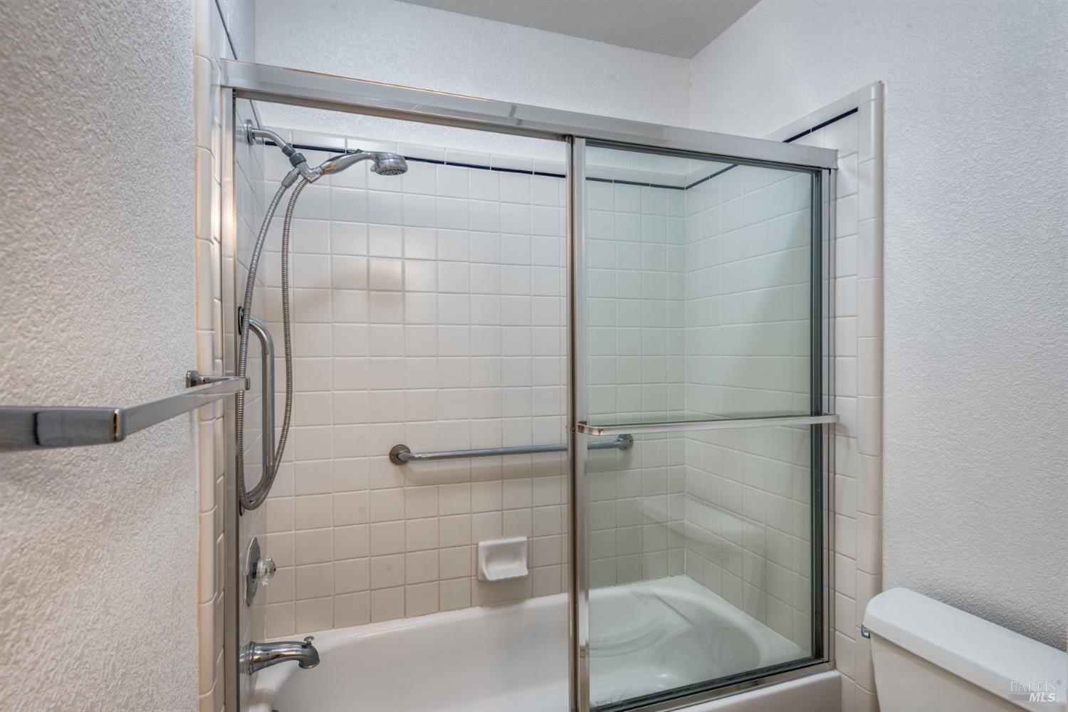 Detail Gallery Image 19 of 31 For 1257 Eardley Ave, Santa Rosa,  CA 95401 - 2 Beds | 1/1 Baths