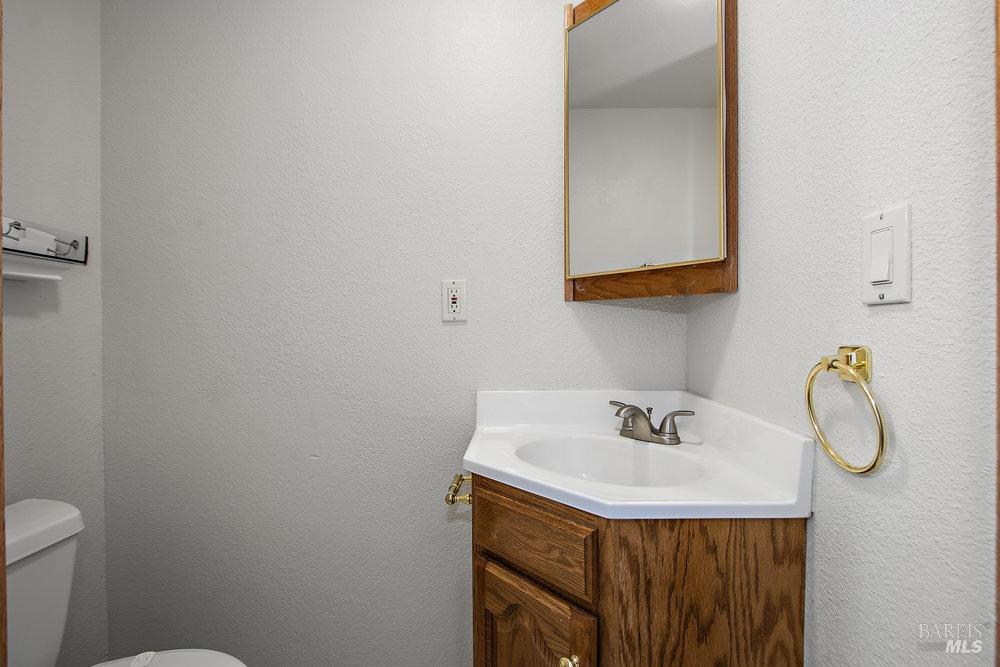 Detail Gallery Image 25 of 40 For 803 Winslow St, Crockett,  CA 94525 - 5 Beds | 2/2 Baths