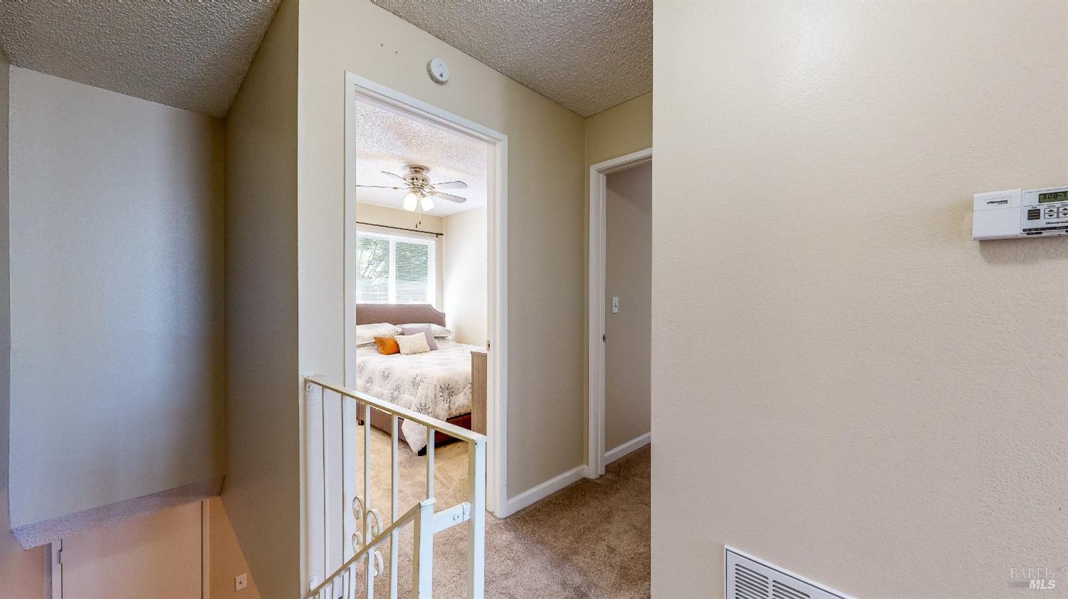 Detail Gallery Image 19 of 46 For 321 Wall Pl, Santa Rosa,  CA 95401 - 3 Beds | 1/1 Baths