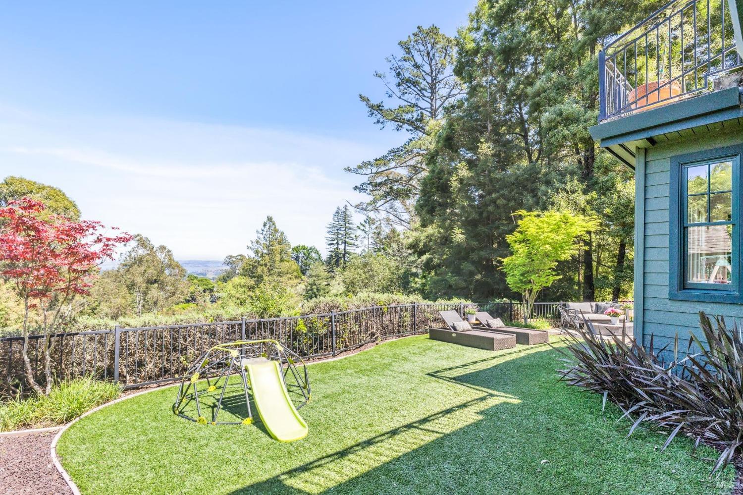 Detail Gallery Image 54 of 97 For 484 Panoramic Hwy, Mill Valley,  CA 94941 - 3 Beds | 3 Baths