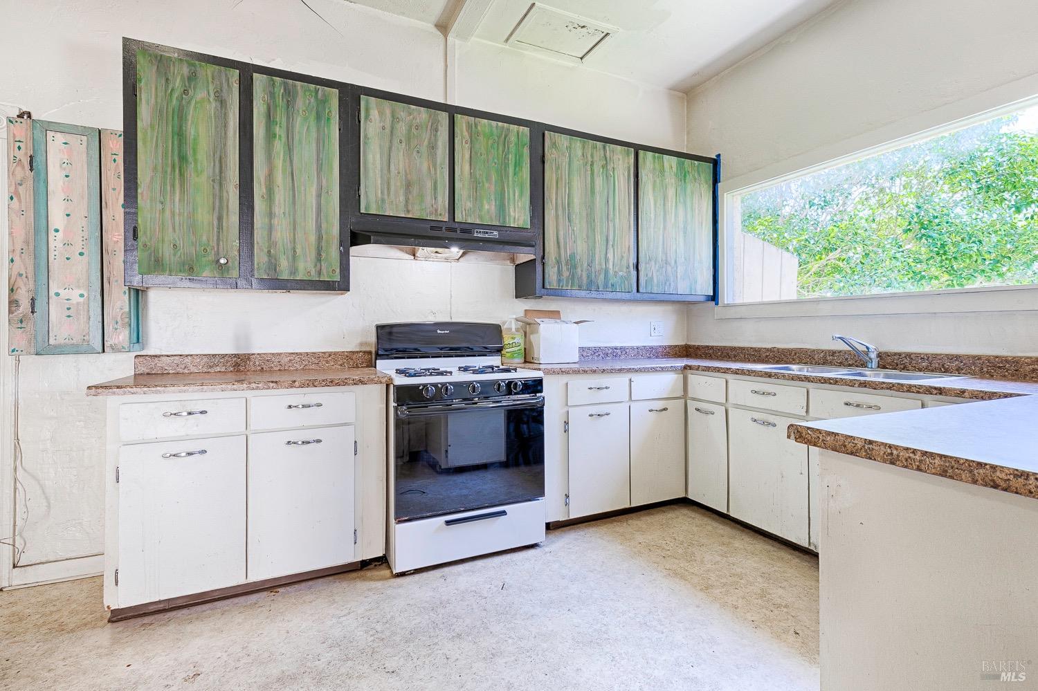 Detail Gallery Image 23 of 51 For 16310 4th St, Guerneville,  CA 95446 - 2 Beds | 1 Baths