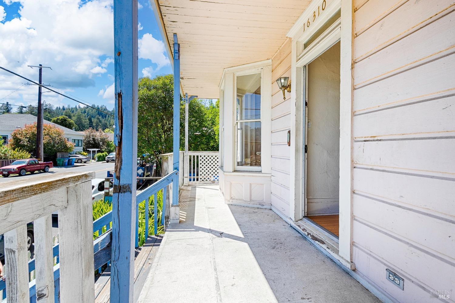 Detail Gallery Image 4 of 51 For 16310 4th St, Guerneville,  CA 95446 - 2 Beds | 1 Baths