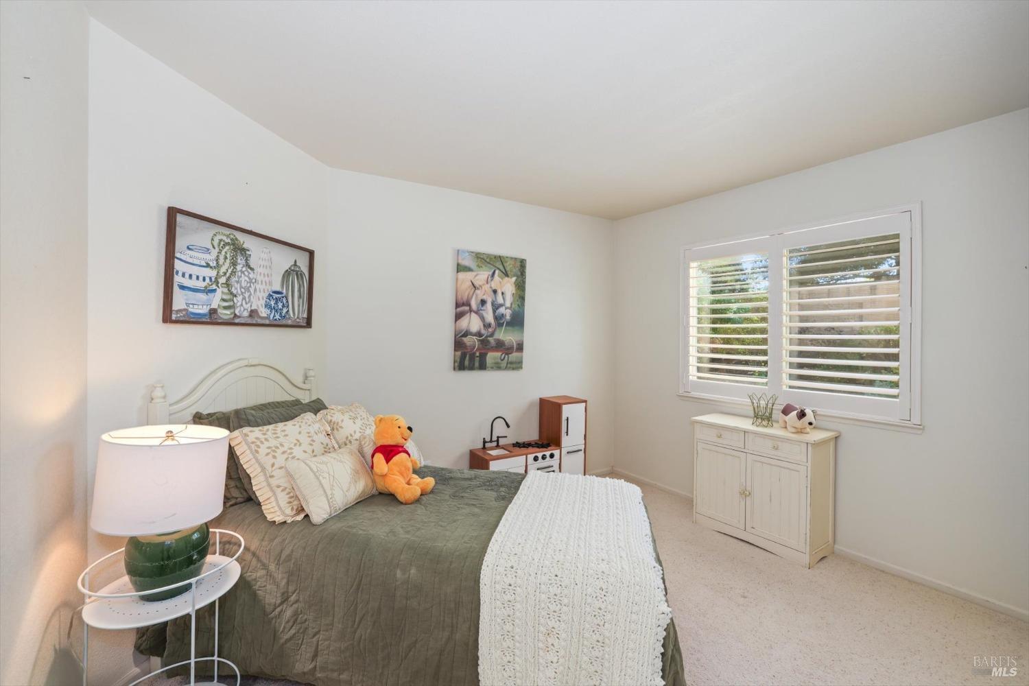 Detail Gallery Image 27 of 52 For 266 Sungate Ct, Vacaville,  CA 95688 - 3 Beds | 2/1 Baths