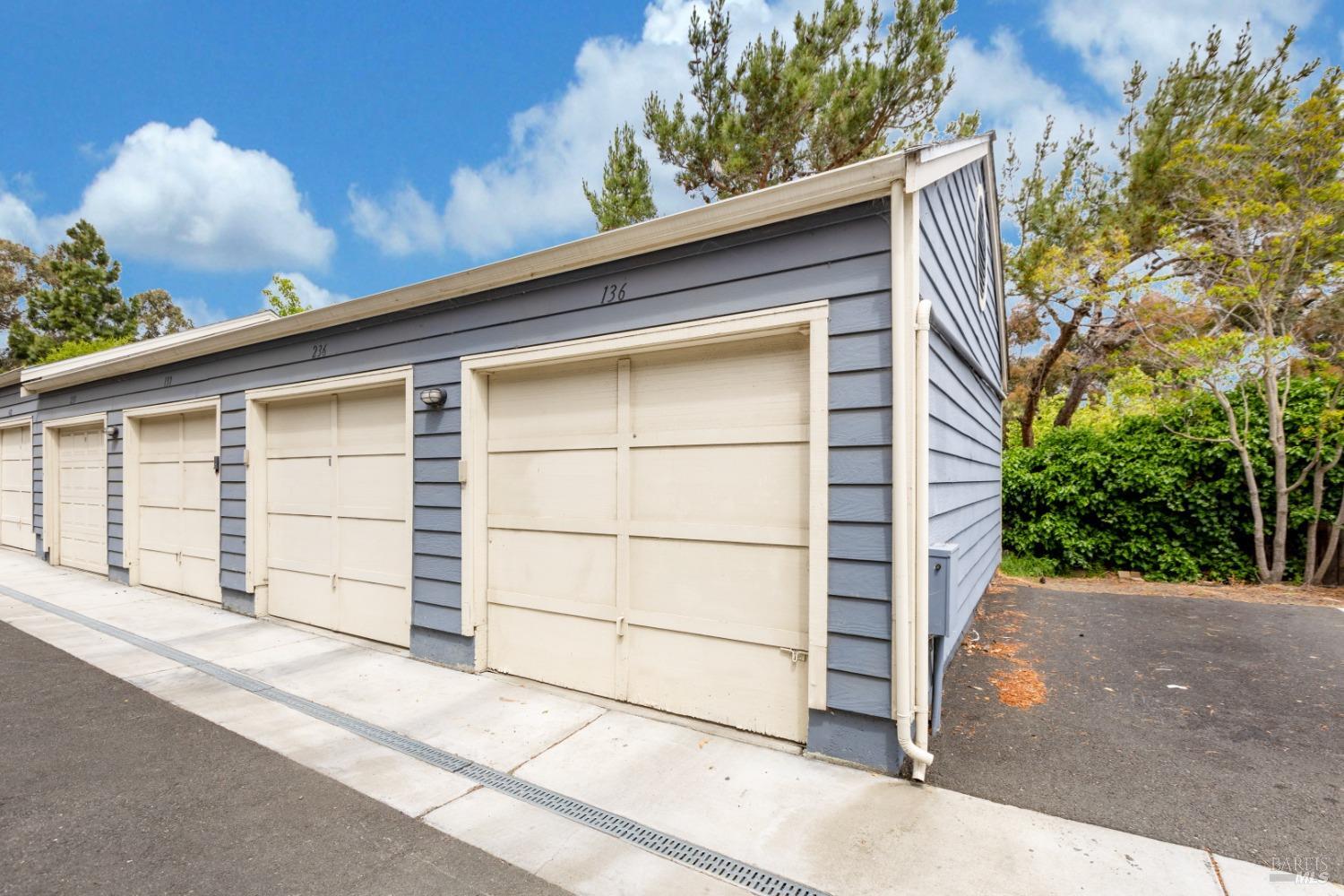 Sea Crest Circle, Vallejo, California image 26