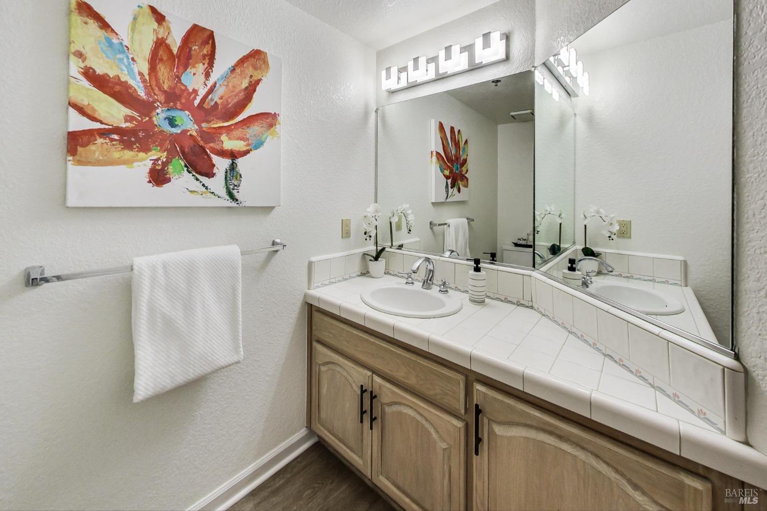 Detail Gallery Image 22 of 58 For 19 S. Newport Dr, Napa,  CA 94559 - 4 Beds | 2/1 Baths