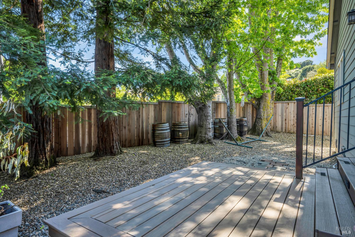 Detail Gallery Image 25 of 41 For 2 Calvary Ct, Napa,  CA 94558 - 3 Beds | 2/1 Baths