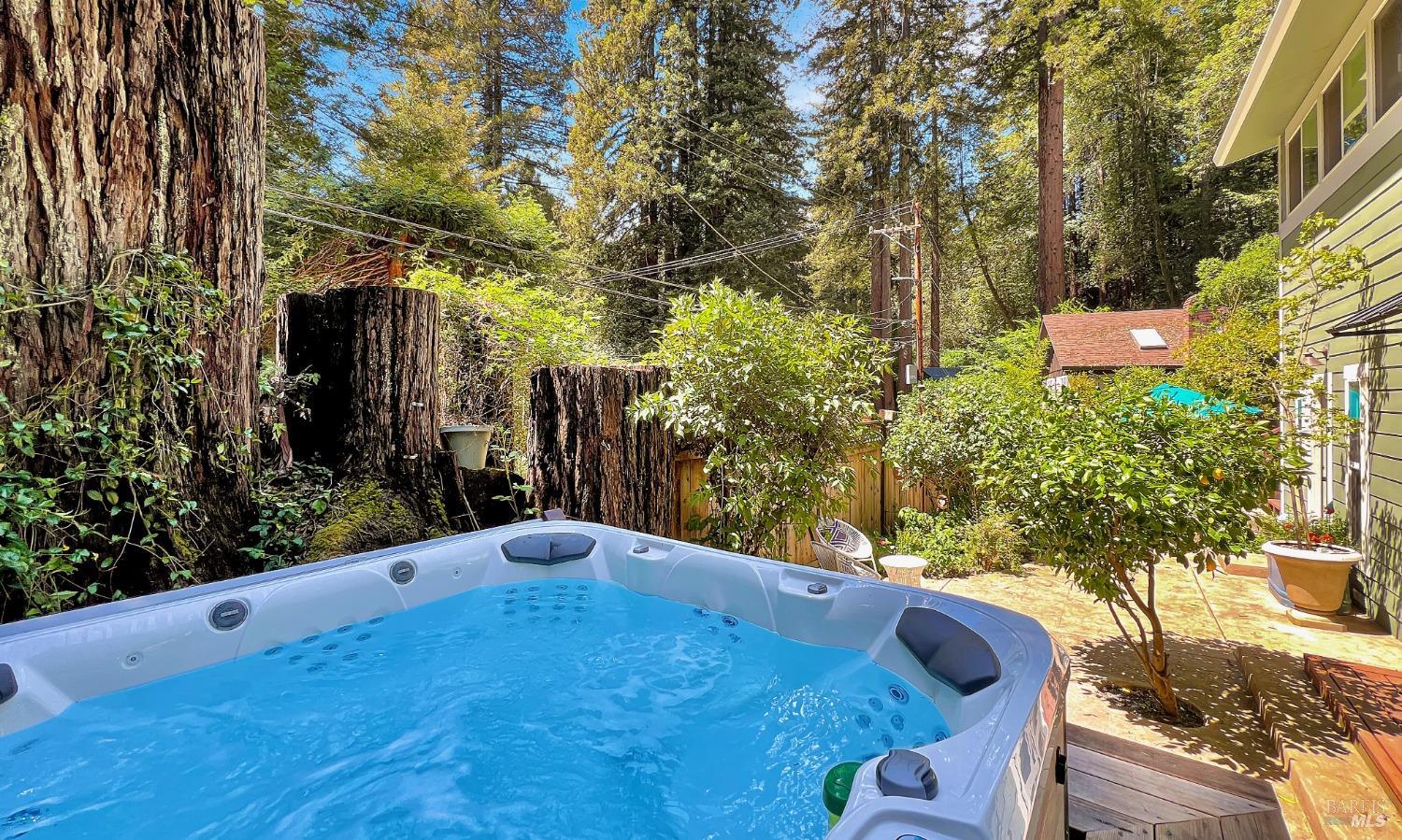 Detail Gallery Image 52 of 81 For 14847 Old Cazadero Rd, Guerneville,  CA 95446 - 3 Beds | 2 Baths