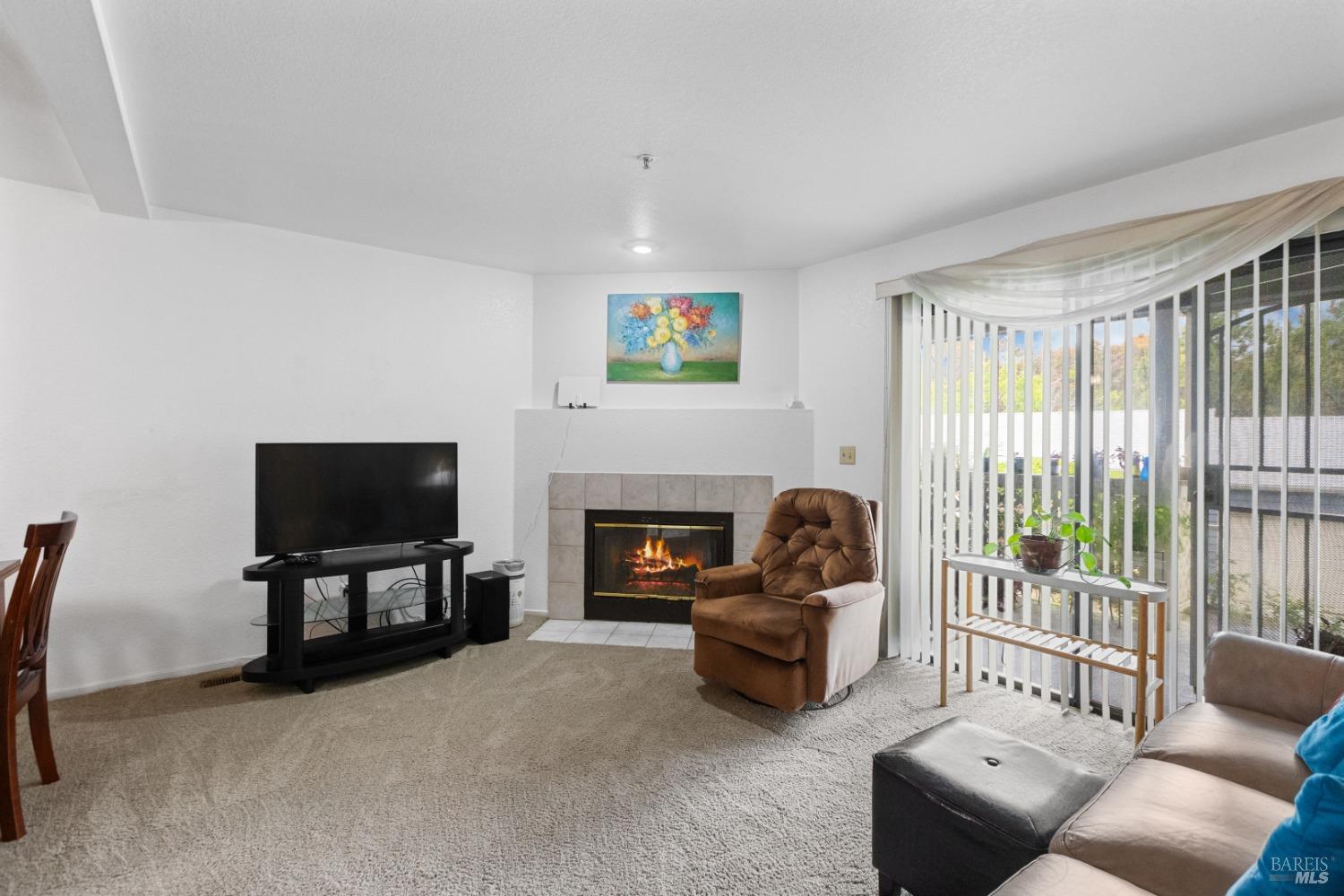 Detail Gallery Image 12 of 33 For 136 Sea Crest Cir, Vallejo,  CA 94590 - 2 Beds | 1 Baths