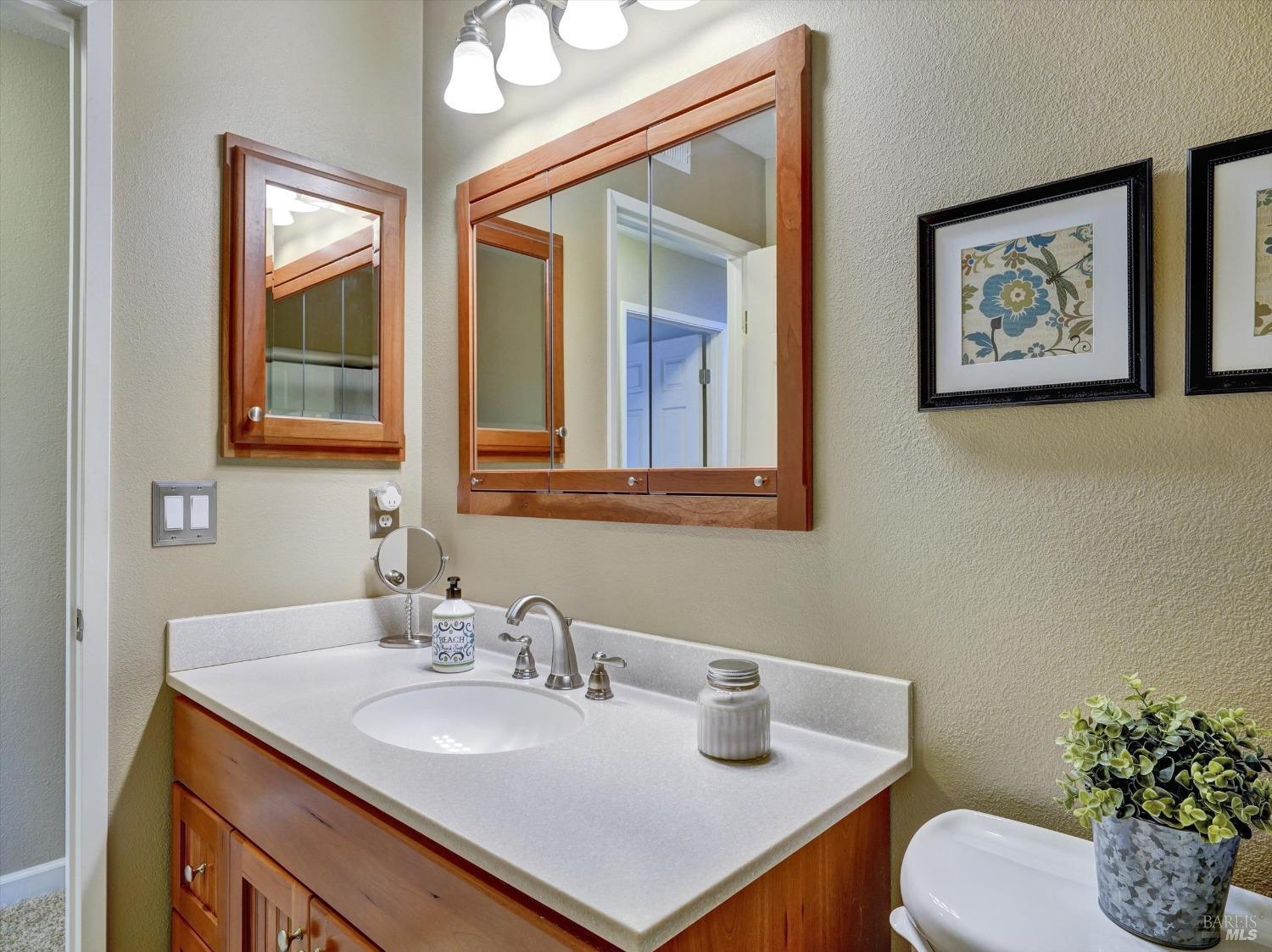 Detail Gallery Image 14 of 47 For 266 Edwin Dr, Vacaville,  CA 95687 - 4 Beds | 2 Baths