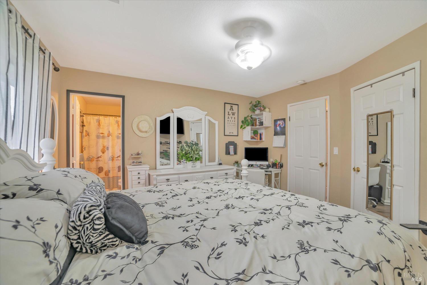 Detail Gallery Image 27 of 38 For 975 Stellar Ln, Windsor,  CA 95492 - 3 Beds | 2 Baths