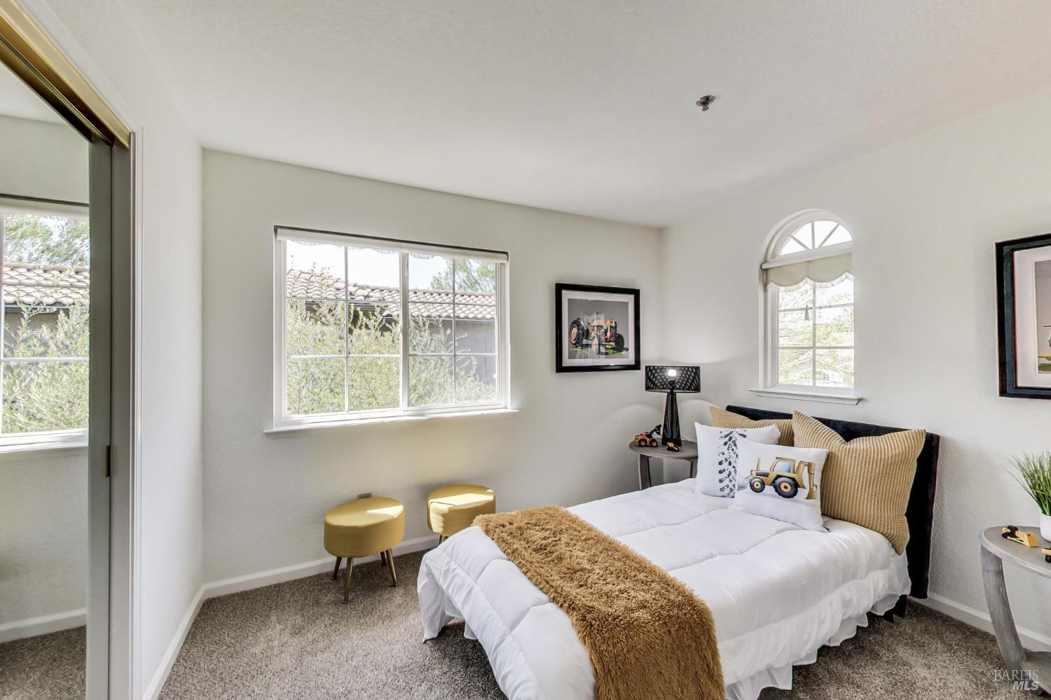 Detail Gallery Image 31 of 58 For 19 S. Newport Dr, Napa,  CA 94559 - 4 Beds | 2/1 Baths