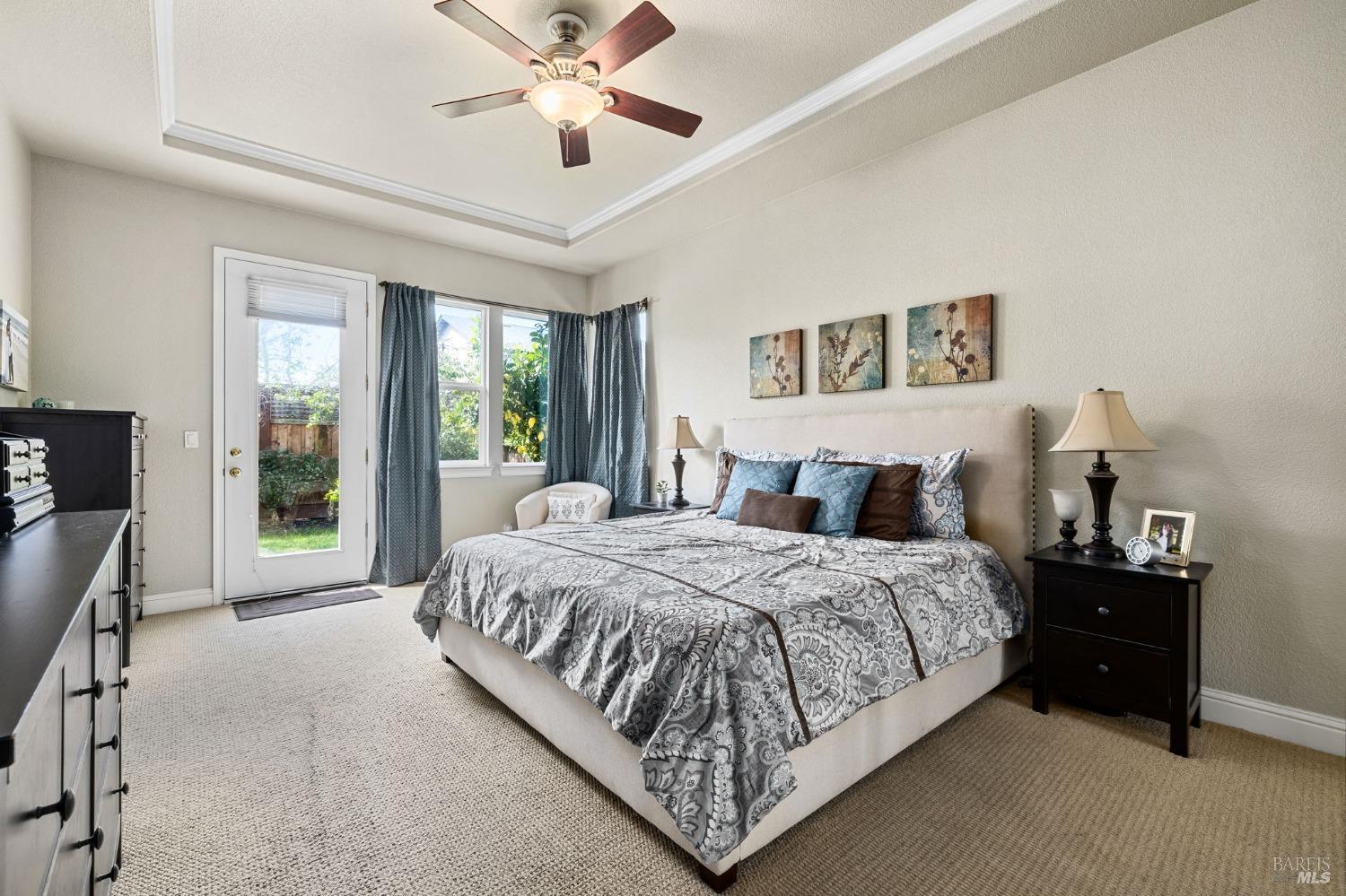 Detail Gallery Image 15 of 32 For 1175 Seghesio Way, Windsor,  CA 95492 - 4 Beds | 2 Baths