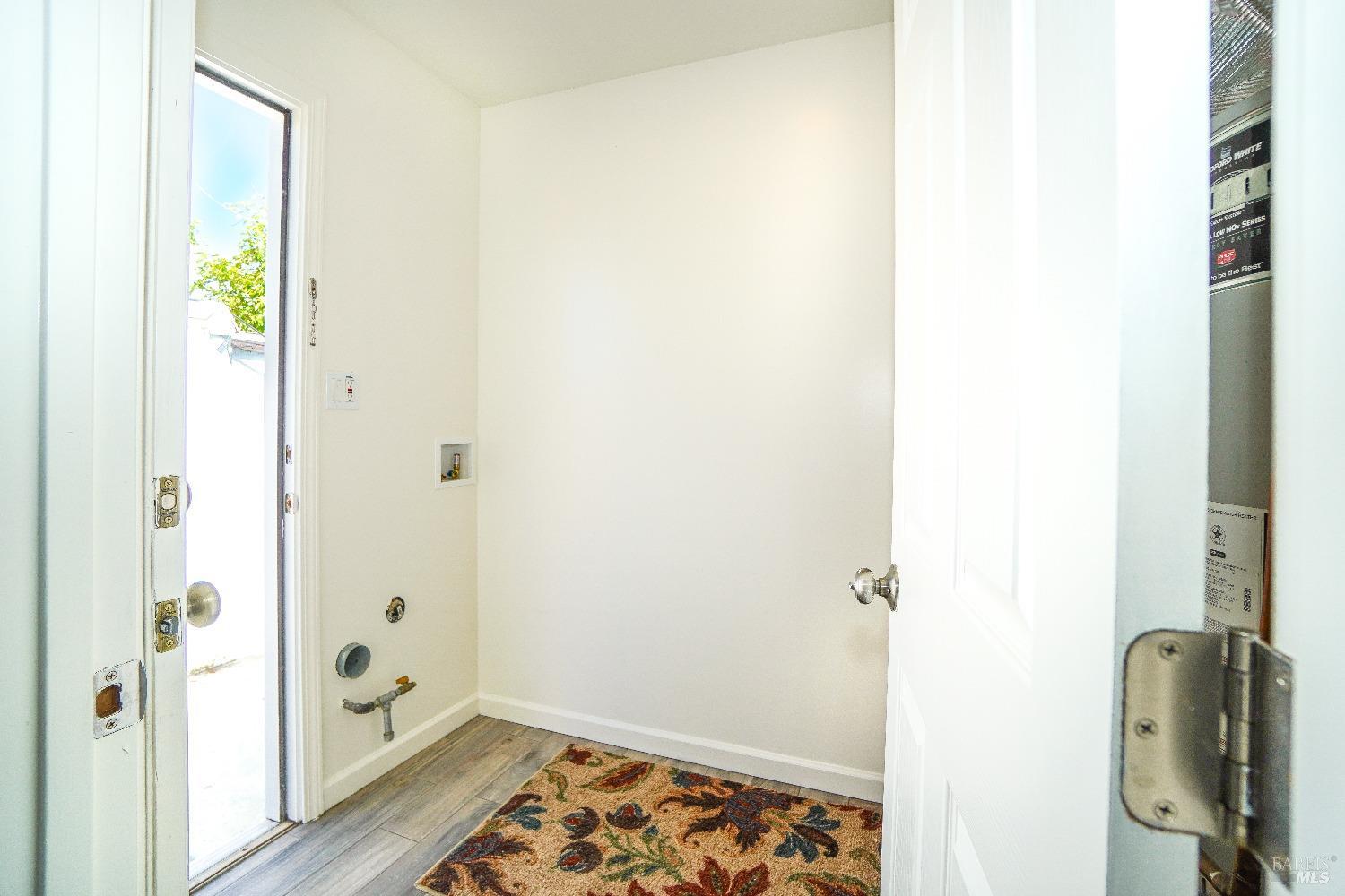 Detail Gallery Image 17 of 28 For 525 40th St, Richmond,  CA 94805 - 3 Beds | 2 Baths