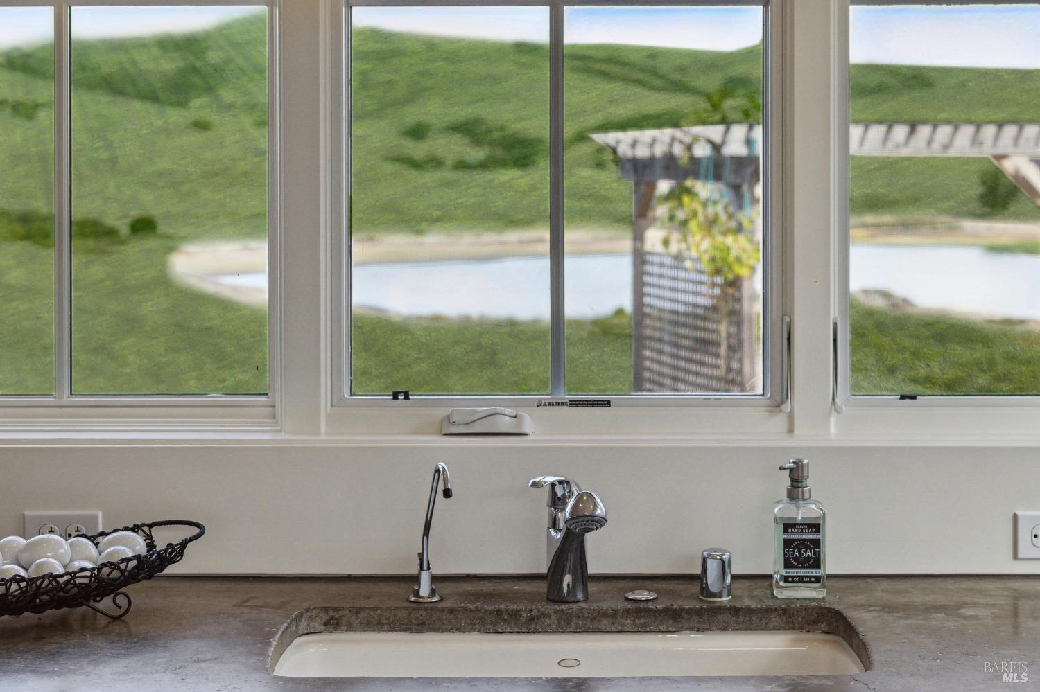 Detail Gallery Image 17 of 72 For 11620 Point Reyes Petaluma Rd, Nicasio,  CA 94946 - 4 Beds | 2/1 Baths