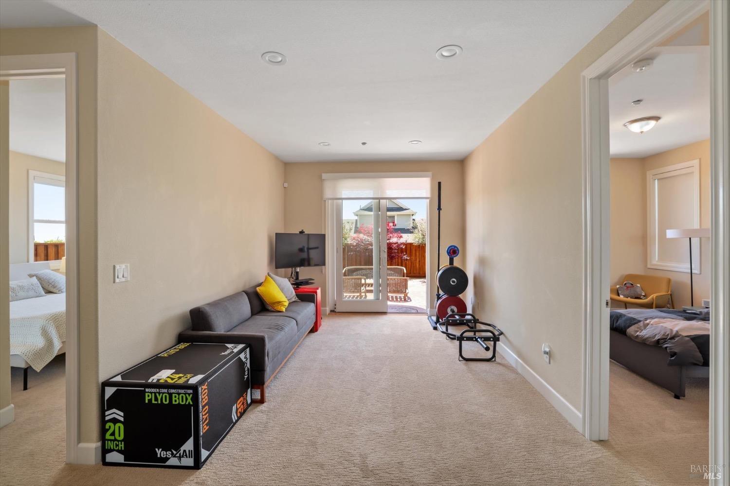 Detail Gallery Image 40 of 66 For 212 Seaview Dr, Richmond,  CA 94801 - 3 Beds | 2/1 Baths