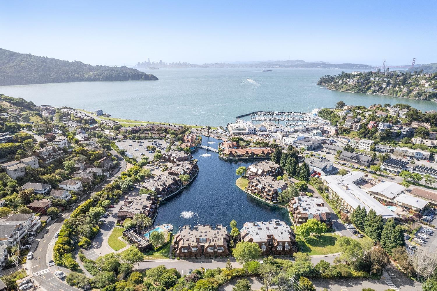 Detail Gallery Image 45 of 46 For 25 Lagoon Vista Rd, Tiburon,  CA 94920 - 2 Beds | 2 Baths