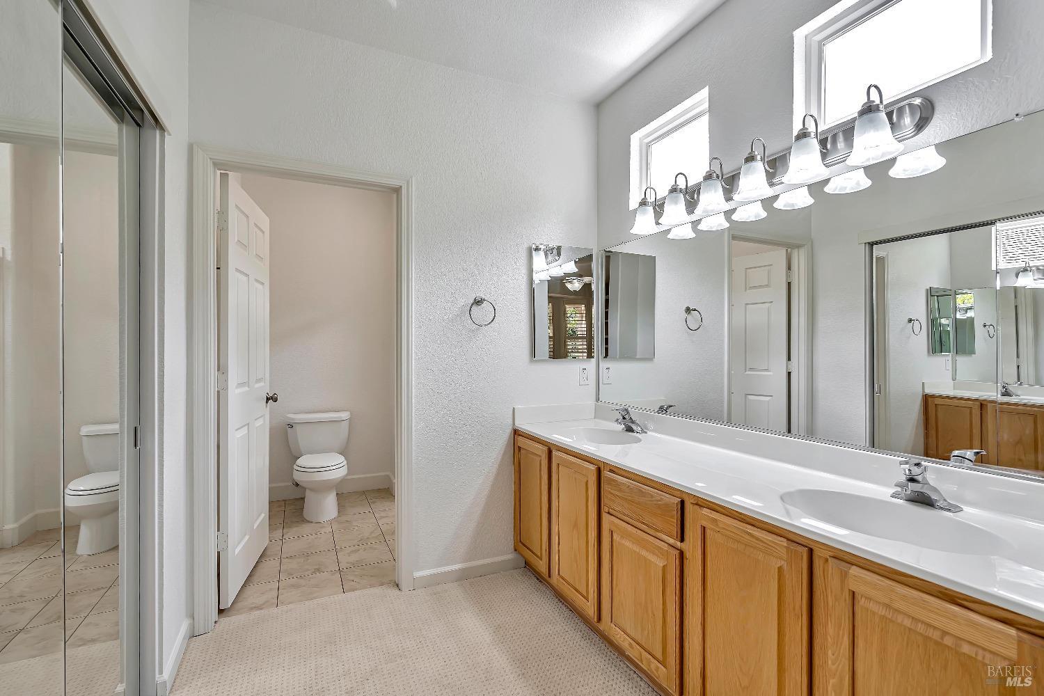 Detail Gallery Image 21 of 45 For 303 Icaria Ct, Cloverdale,  CA 95425 - 2 Beds | 2 Baths