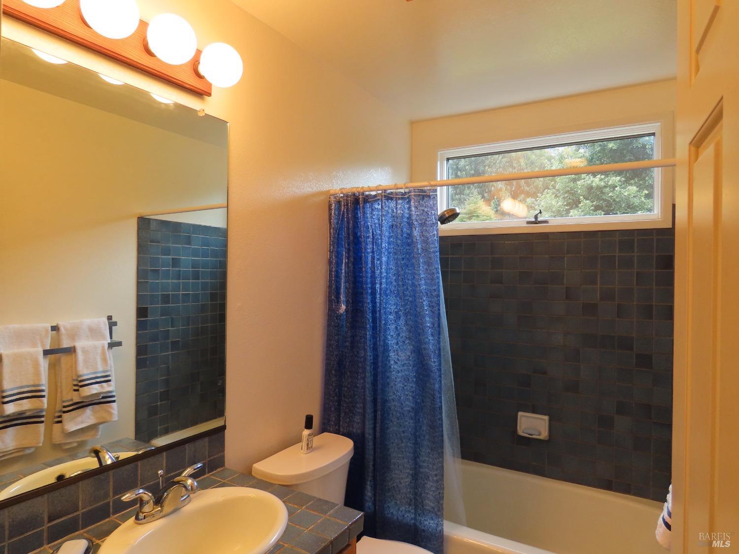 Detail Gallery Image 23 of 34 For 24721 Sashandre Ln, Fort Bragg,  CA 95437 - 3 Beds | 2/1 Baths