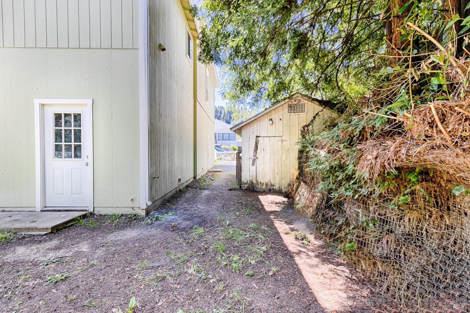 Detail Gallery Image 34 of 36 For 16451 4th St, Guerneville,  CA 95446 - 2 Beds | 1 Baths