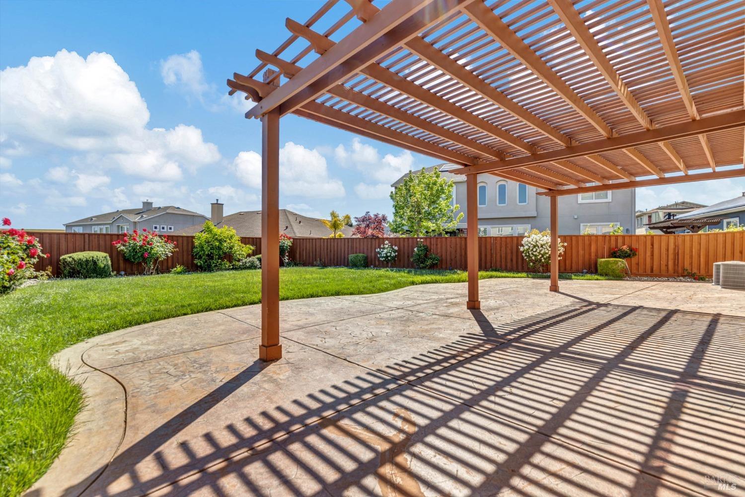 Detail Gallery Image 68 of 76 For 545 Lansing Cir, Benicia,  CA 94510 - 5 Beds | 4/1 Baths