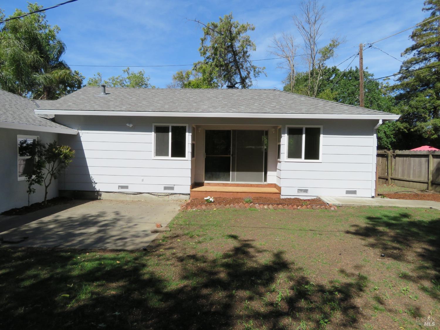 Detail Gallery Image 22 of 33 For 1212 Utah St, Fairfield,  CA 94533 - 3 Beds | 2 Baths