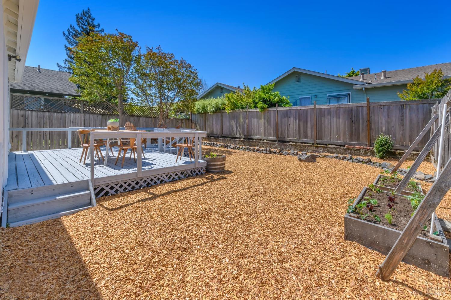 Detail Gallery Image 22 of 35 For 34 Vallejo St, Petaluma,  CA 94952 - 2 Beds | 1 Baths