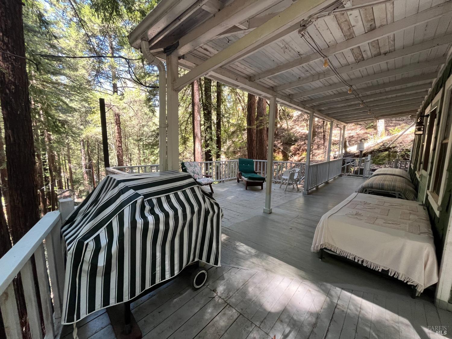 Detail Gallery Image 24 of 52 For 11675 Saratoga Ave, Guerneville,  CA 95446 - 2 Beds | 1/2 Baths