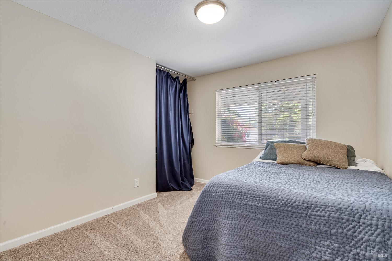Detail Gallery Image 30 of 45 For 1937 Jennings Ave, Santa Rosa,  CA 95401 - 3 Beds | 2 Baths