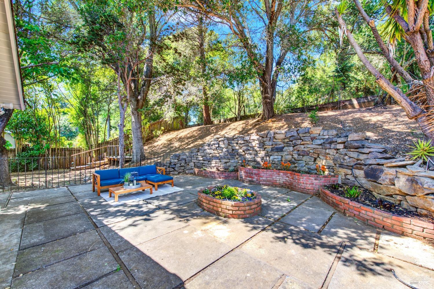Detail Gallery Image 51 of 68 For 3652 Dartmouth Dr, Napa,  CA 94558 - 3 Beds | 2 Baths