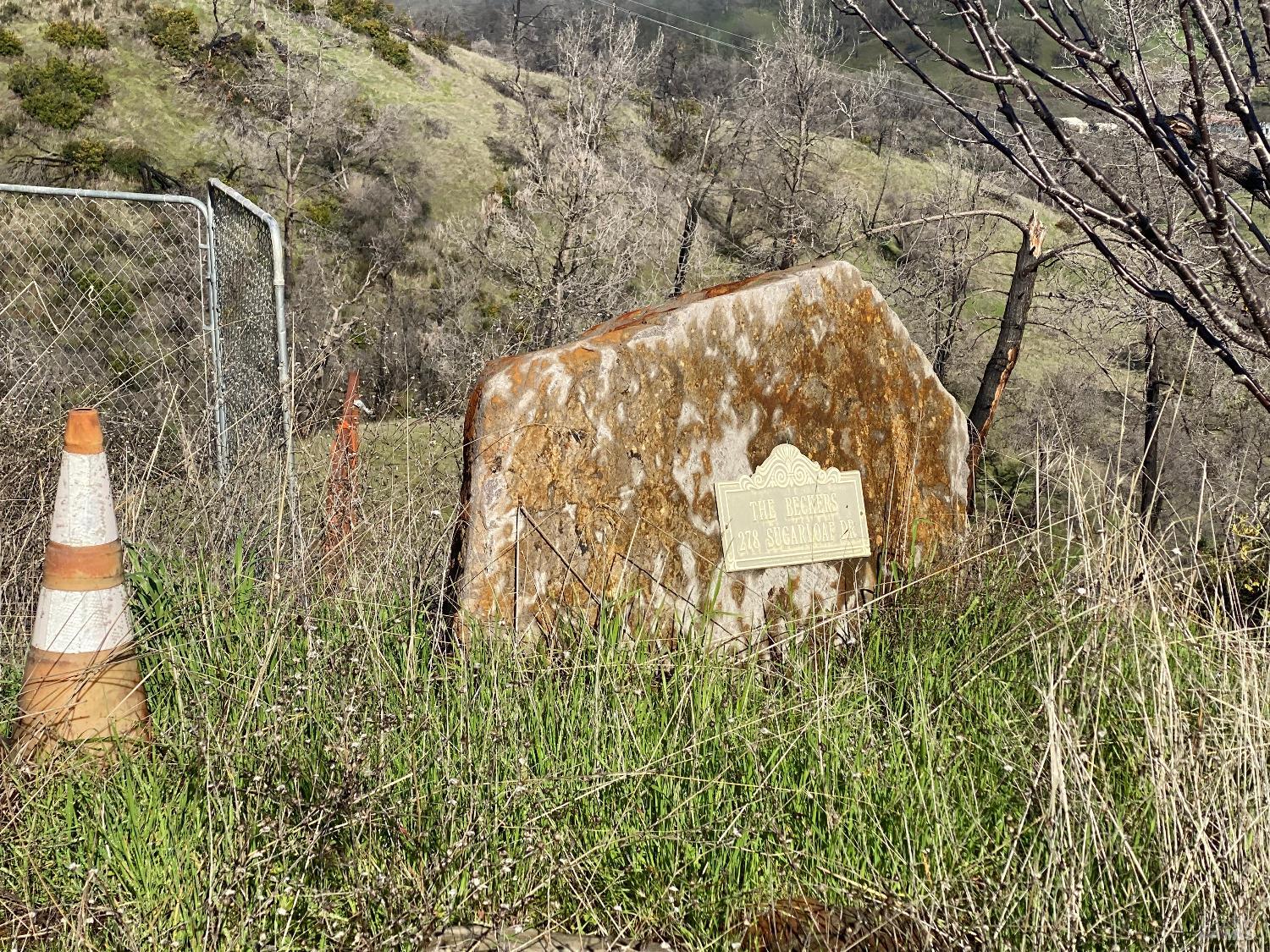 Sugar Loaf Drive, Napa, California image 2