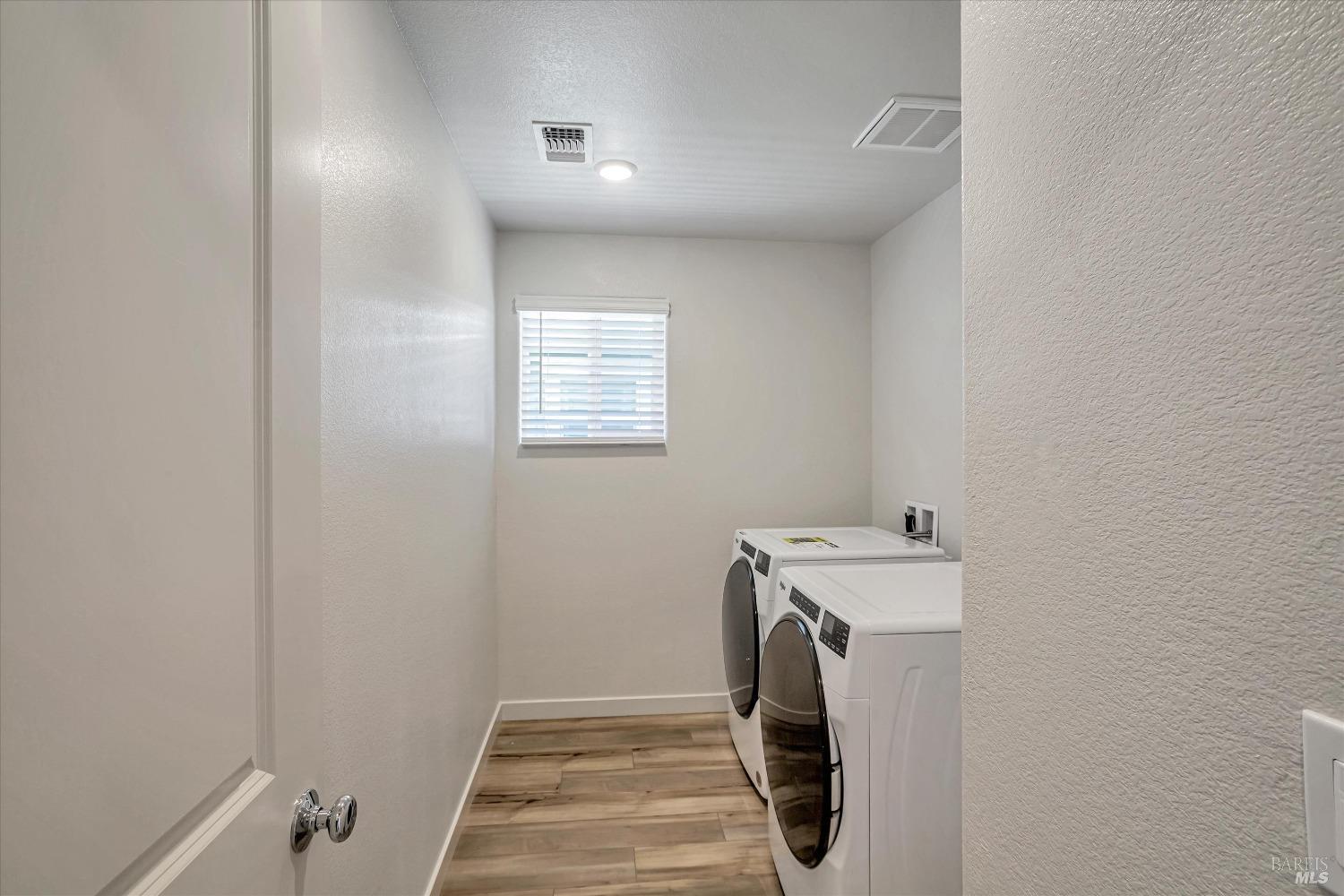 Detail Gallery Image 24 of 27 For 109 Jelly Fish St, Suisun City,  CA 94585 - 3 Beds | 2/1 Baths