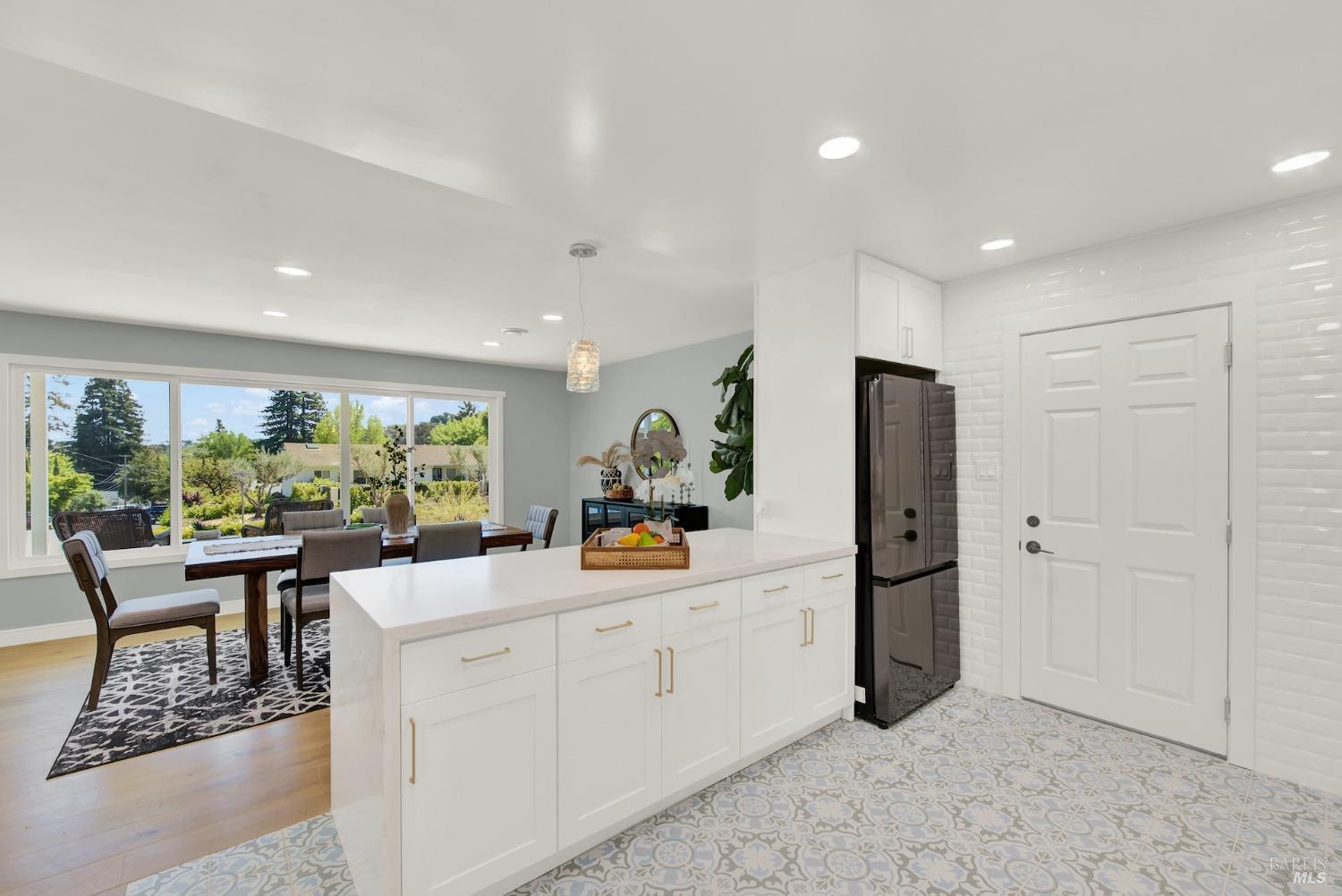 Detail Gallery Image 18 of 68 For 3652 Dartmouth Dr, Napa,  CA 94558 - 3 Beds | 2 Baths