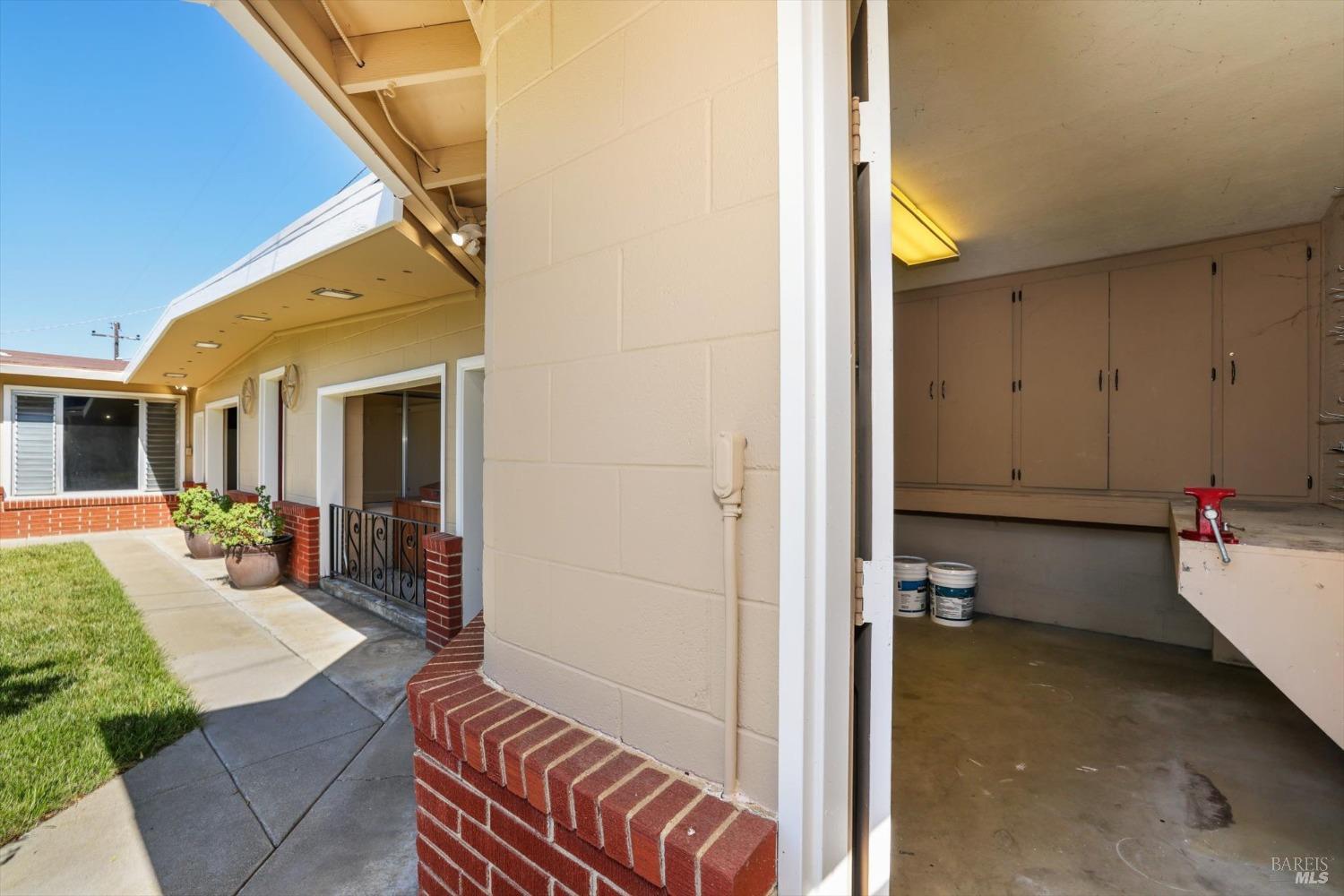 Detail Gallery Image 25 of 44 For 1440 Hawaii St, Fairfield,  CA 94533 - 3 Beds | 1/1 Baths